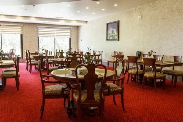 رستوران هتل ایران کیشرزرو هتل-های